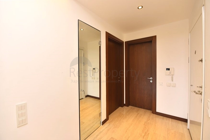 Дуплекс с выходом в сад в комплексе класса люкс