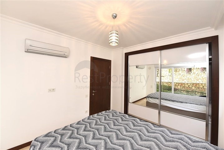 Дуплекс с выходом в сад в комплексе класса люкс