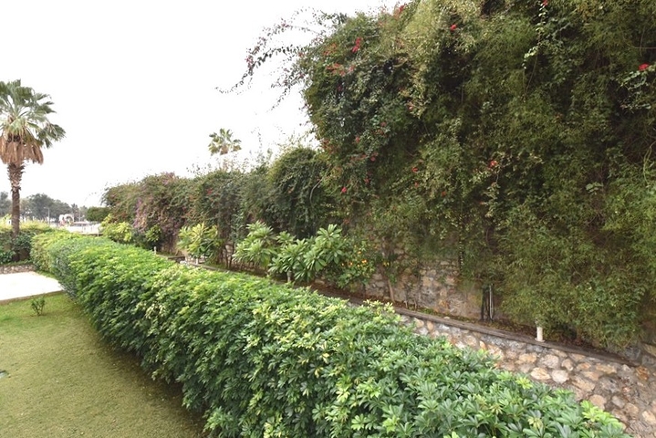 Дуплекс с выходом в сад в комплексе класса люкс