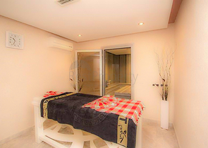 Квартира в комплексе отельного типа в центре Аланьи