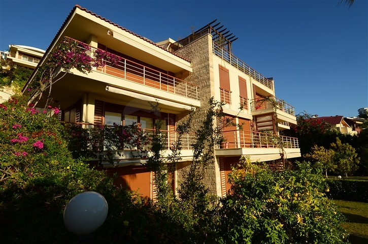 Апартаменты в Конаклы в благоустроенном комплексе