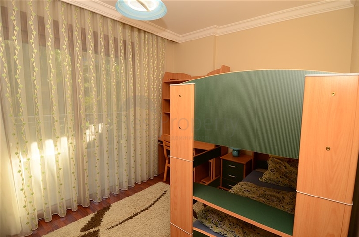 Квартира в аренду в центре Аланьи на первой линии