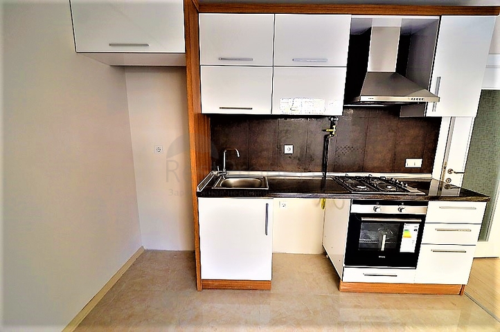 Квартира 1+1 в комплексе с газовым отоплением в Анталии