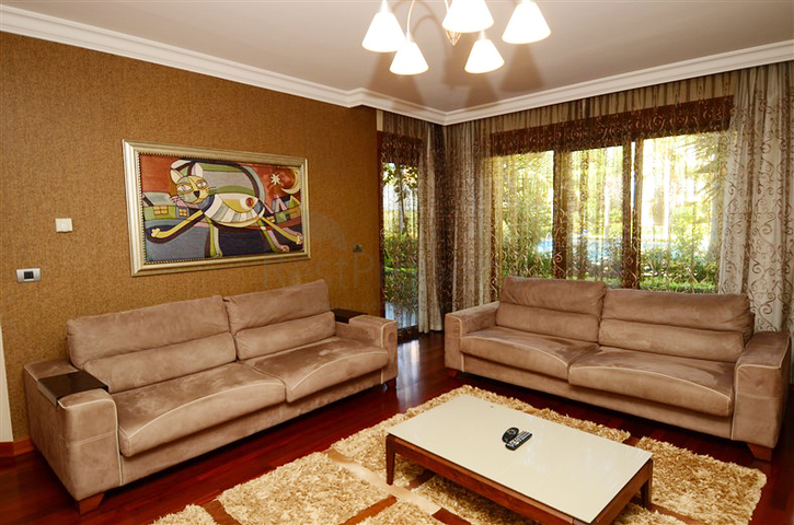 Апартаменты 2+1 с выходом в сад в аренду