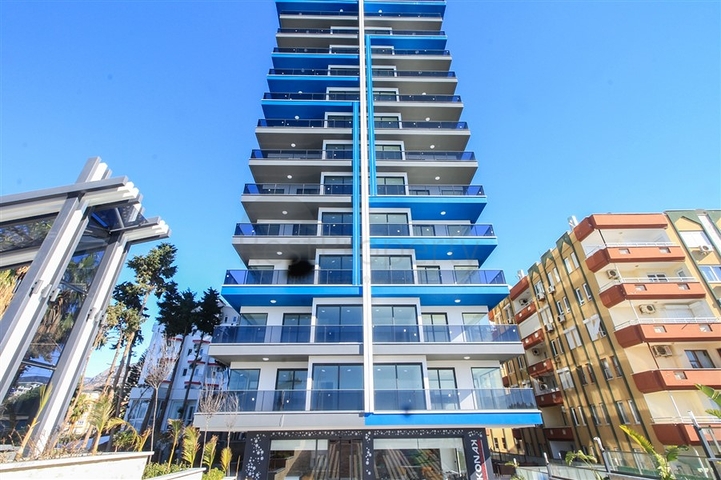 Новый комплекс на первой линии Махмутлара