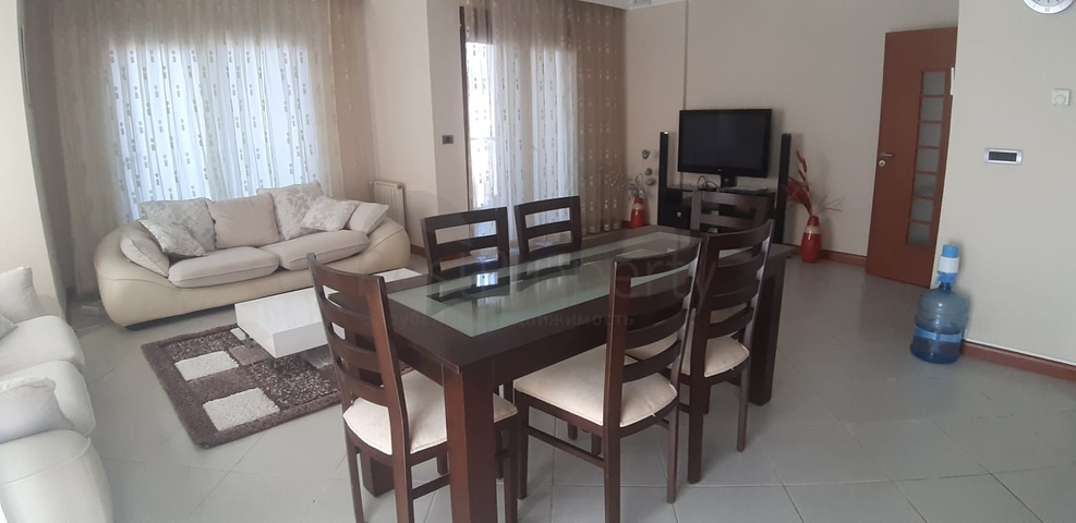 Апартаменты на первой линии в аренду