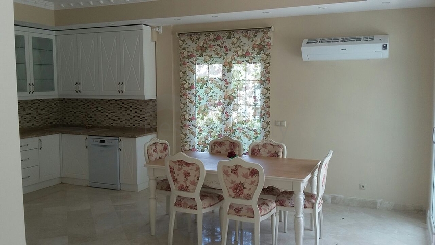 Меблированная вилла 3+1 в Кемере, в районе Чамюва