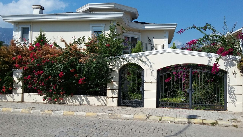 Меблированная вилла 3+1 в Кемере, в районе Чамюва