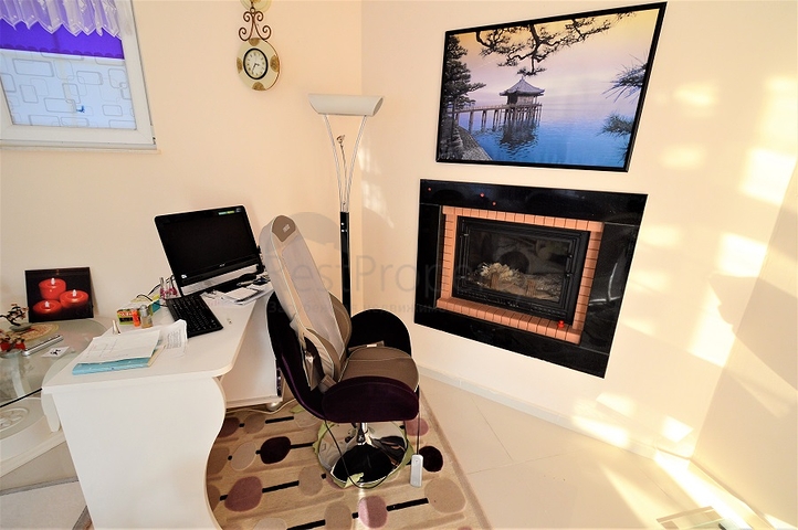 Отдельностоящая вилла 5+1 в Гейнюке