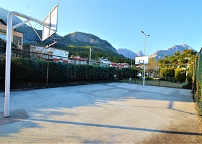 Отдельностоящая вилла 5+1 в Гейнюке