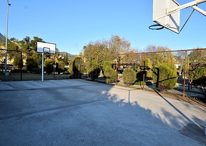 Отдельностоящая вилла 5+1 в Гейнюке