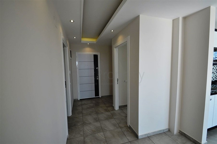 Трехкомнатные апартаменты в районе Кестель