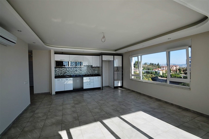 Трехкомнатные апартаменты в районе Кестель