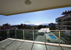 Трехкомнатные апартаменты в районе Кестель