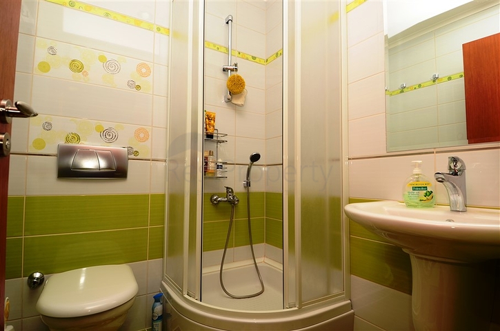 Апартаменты с мебелью в комплексе Сельчуклу Конаклары