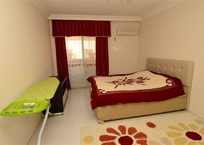 Апартаменты с мягкой мебелью и встроенной техникой рядом с морем