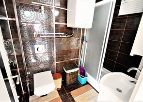 Продажа полностью блока с квартирами 1+1 и 2+1  в Анталии 150 метров до моря