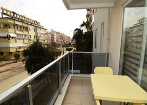 Двухкомнатные апартаменты в аренду в 200 метрах от моря Двухкомнатные апартаменты в аренду в 200 метрах от моря