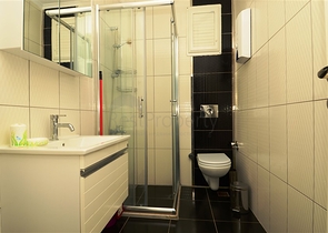 Двухкомнатные апартаменты в аренду в 200 метрах от моря Двухкомнатные апартаменты в аренду в 200 метрах от моря