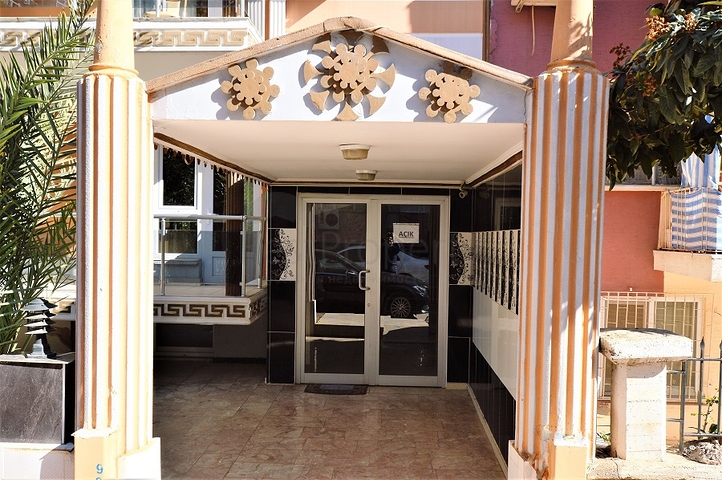 Отель на продажу в центре Анталии с 27 комнатами