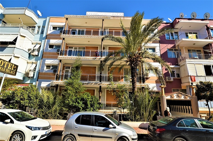 Отель на продажу в центре Анталии с 27 комнатами