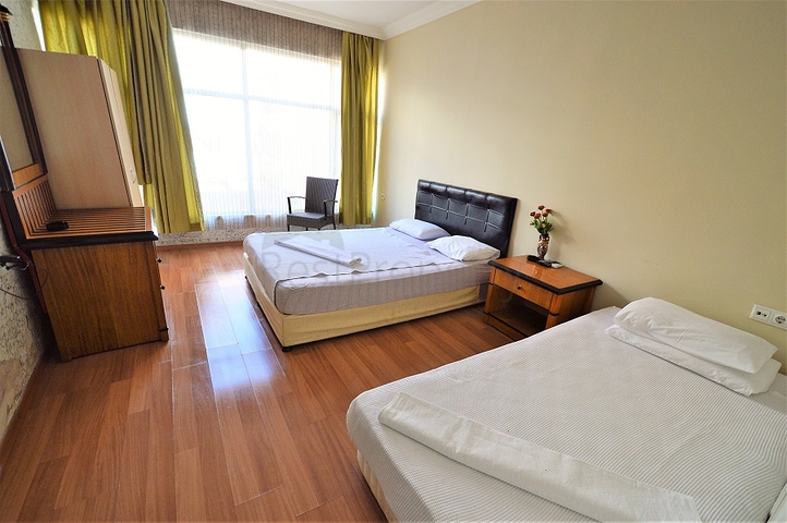 Отель на продажу в центре Анталии с 27 комнатами