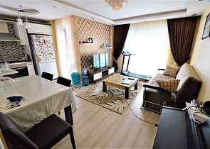 Меблированная квартира 2+1 в комплексе с бассейном в Анталии