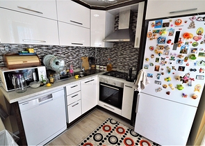 Меблированная квартира 2+1 в комплексе с бассейном в Анталии