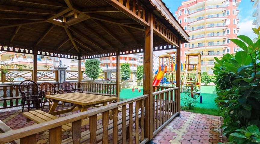 Меблированные апартаменты 2+1 с видом на море