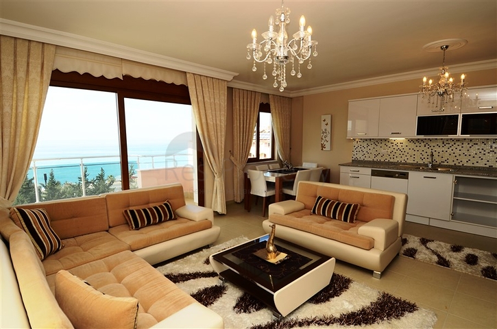 Меблированные апартаменты 2+1 с видом на море