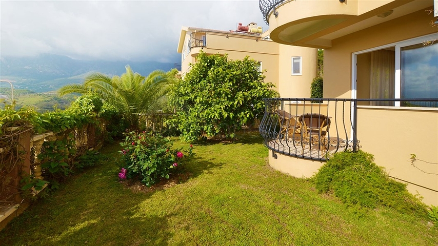 Апартаменты с мебелью в роскошном комплексе в Каргыджак