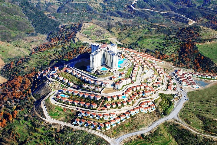 Апартаменты с мебелью в роскошном комплексе в Каргыджак