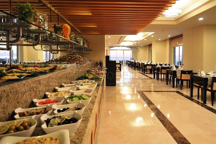 Апартаменты с мебелью в роскошном комплексе в Каргыджак