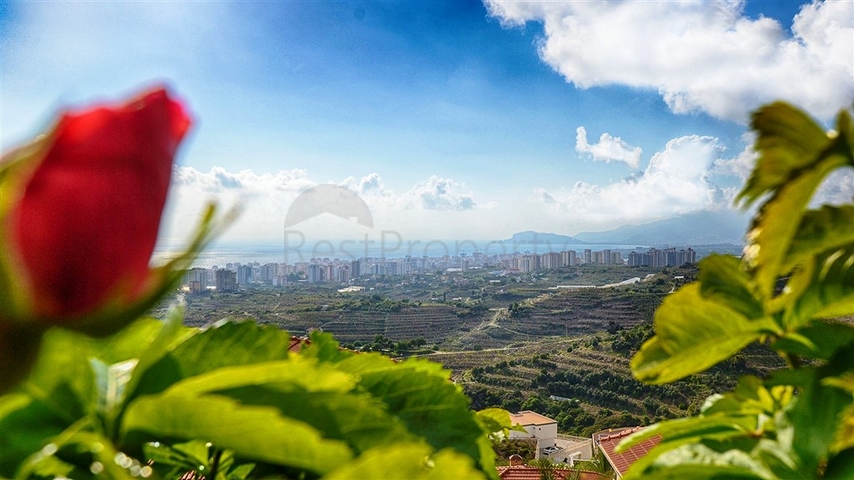 Апартаменты с мебелью в роскошном комплексе в Каргыджак