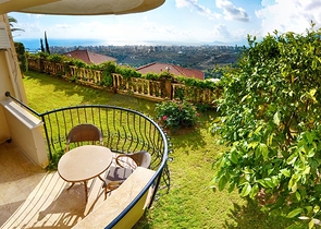 Апартаменты с мебелью в роскошном комплексе в Каргыджак