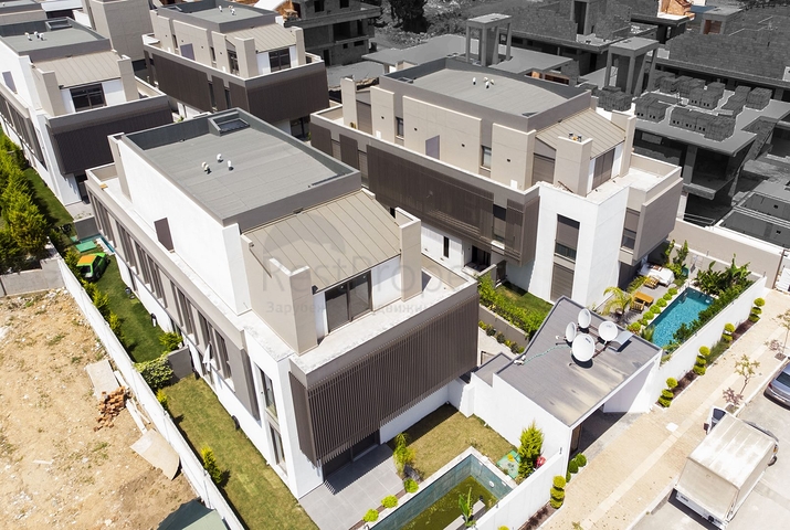 Виллы планировки 6+1 в районе Коньяалты Анталья