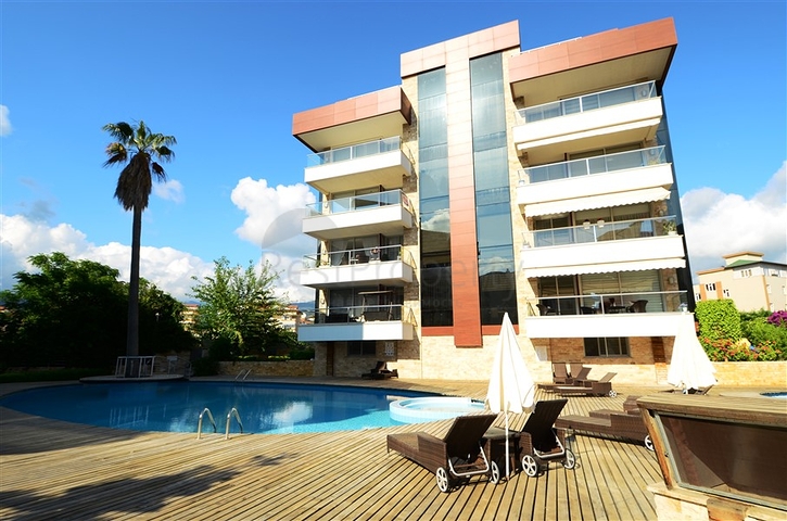 Квартира с видом на горы Таурус