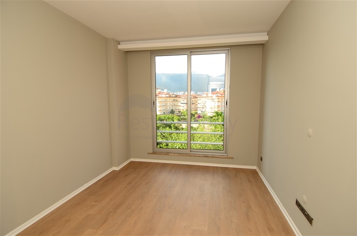 Квартира с видом на горы Таурус