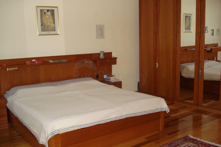 Усадьба-гостиница в тосканском стиле в Бейджике Кемере