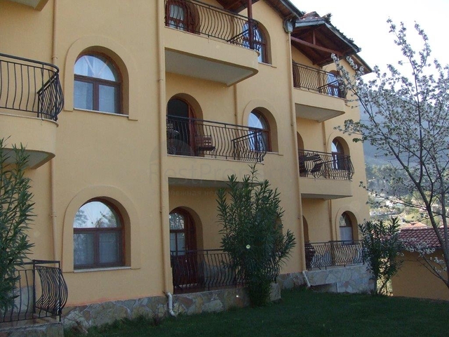 Усадьба-гостиница в тосканском стиле в Бейджике Кемере