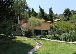 Усадьба-гостиница в тосканском стиле в Бейджике Кемере