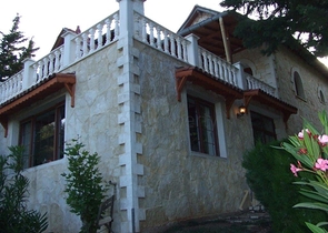 Усадьба-гостиница в тосканском стиле в Бейджике Кемере