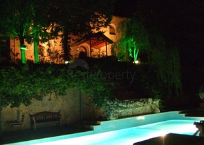 Усадьба-гостиница в тосканском стиле в Бейджике Кемере