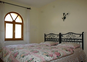 Усадьба-гостиница в тосканском стиле в Бейджике Кемере