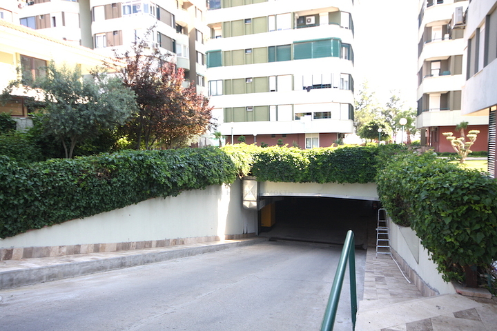 Частная вилла в самом центре Лары в Анталии