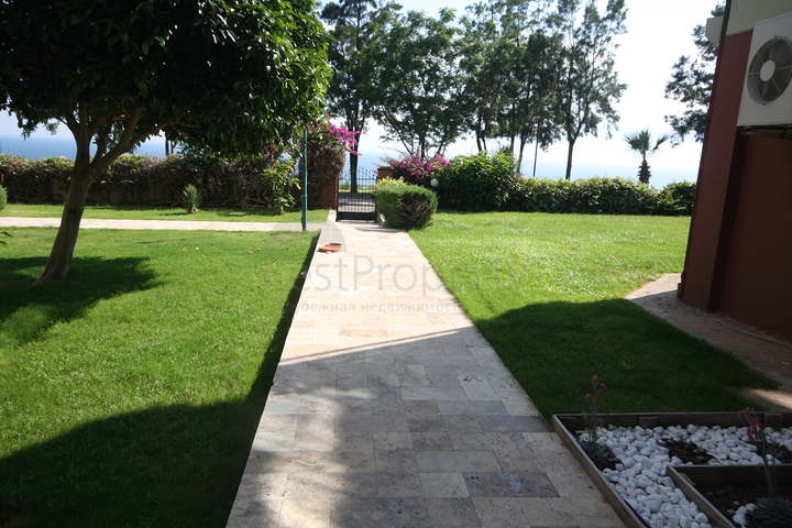 Частная вилла в самом центре Лары в Анталии