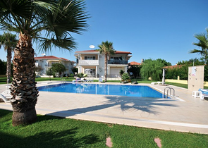 Меблированная квартира 2+1 в Чамьюва Кемера