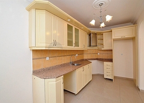 Светлая квартира в комплексе с инфраструктурой