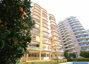 Светлая квартира в комплексе с инфраструктурой