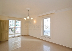 Светлая квартира в комплексе с инфраструктурой